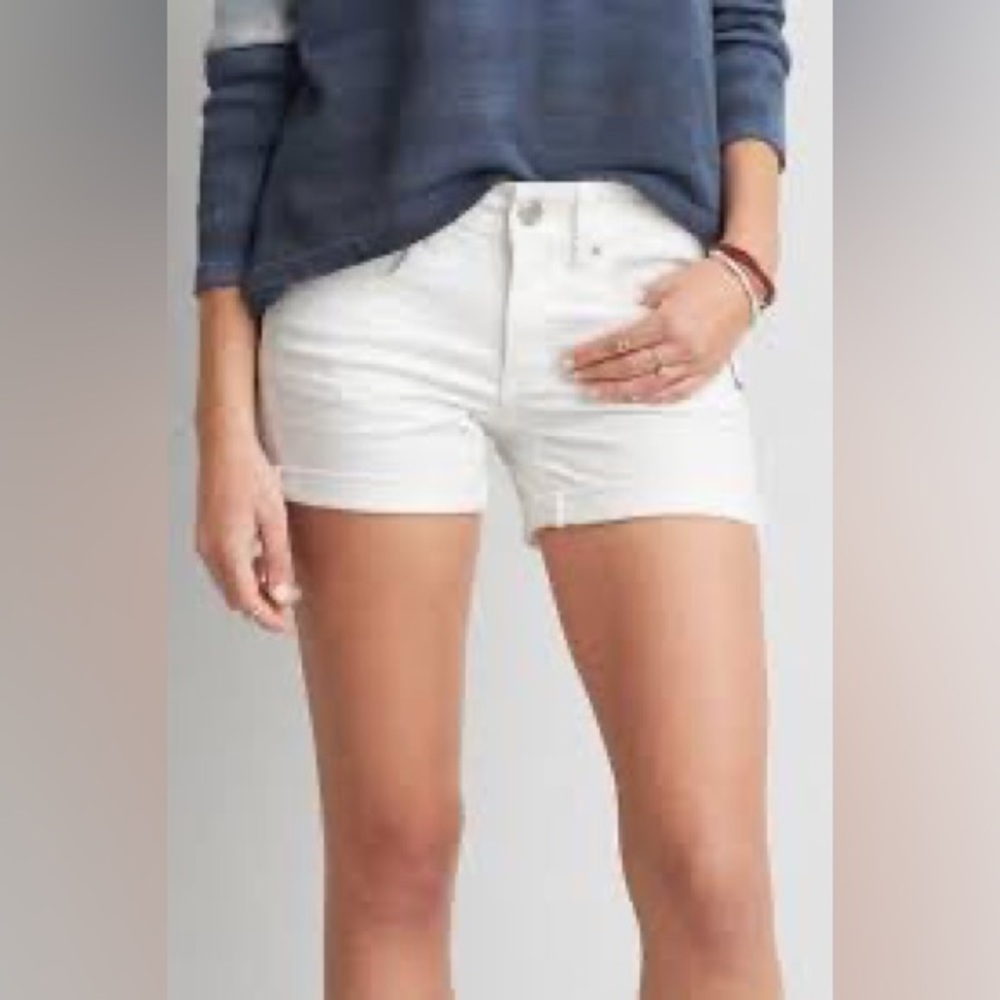 American Eagle White Midi Shorts